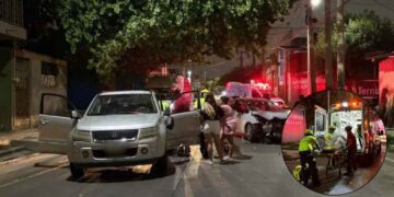 Conductor en presunto estado de ebriedad causa fuerte choque en Monterrey; hay 2 mujeres heridas