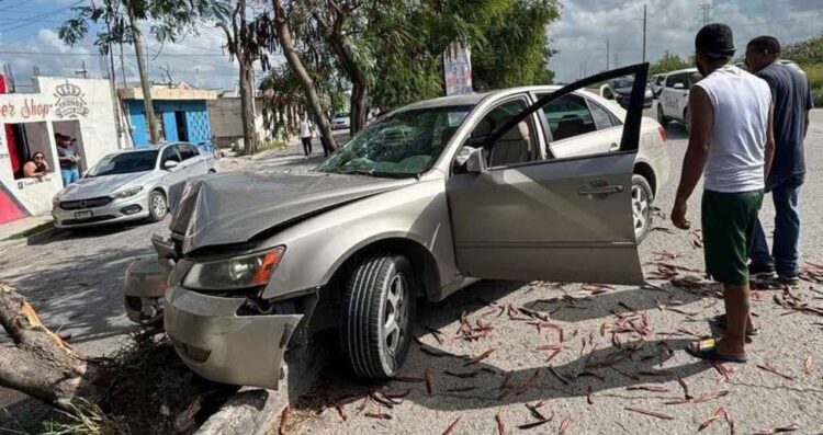 accidente Matamoros conductor árbol