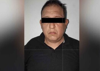 Detienen a hombre por acosar a joven en calles de Santa Catarina, Nuevo León