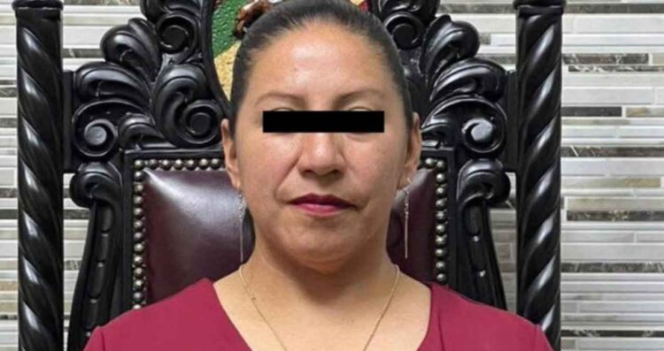 Detienen a la alcaldesa de Capulhuac, Edomex, en medio de señalamientos por agresión