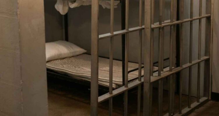 Detienen en Yucatán a hombre acusado de agredir a su abuelo