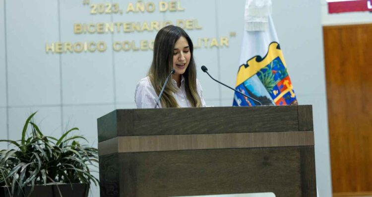 Katalyna Méndez impulsa derechos infantiles en el Congreso