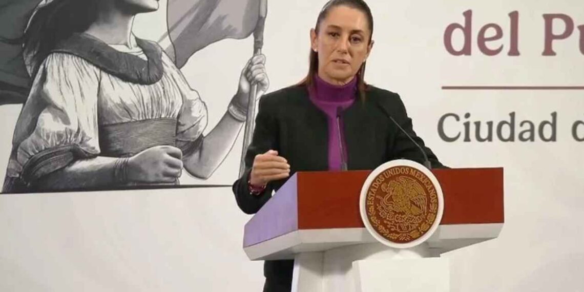 FGR indaga posible colusión de funcionarios en la red de huachicol de "Don Checo": Claudia Sheinbaum