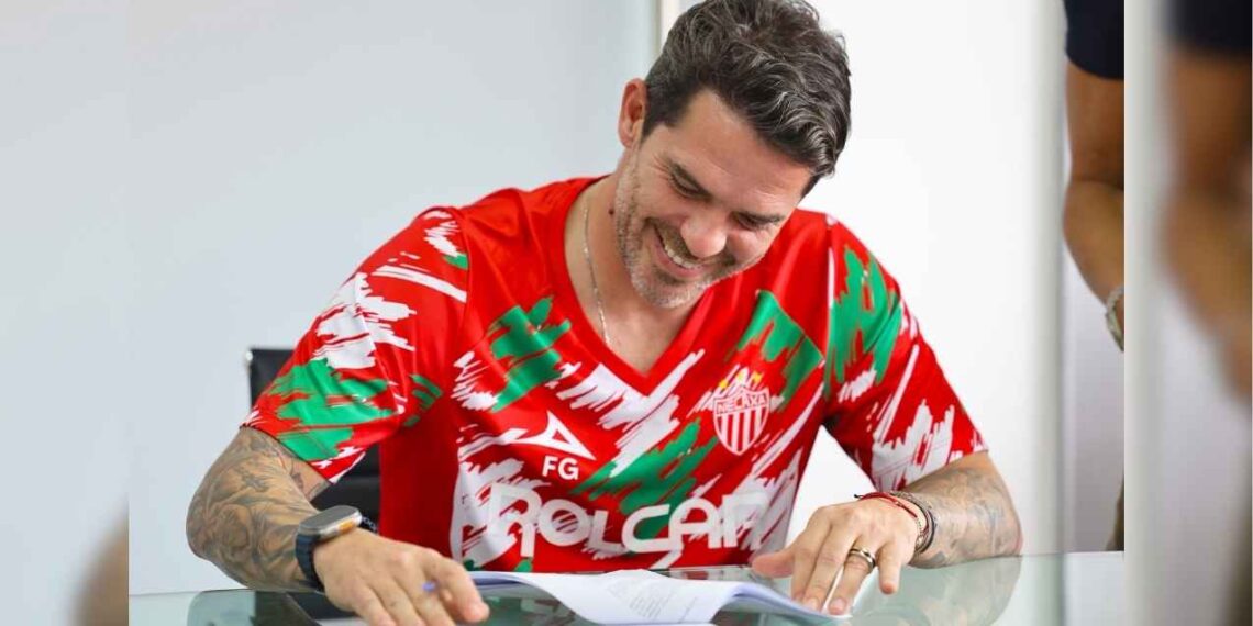 Fernando Gago Necaxa