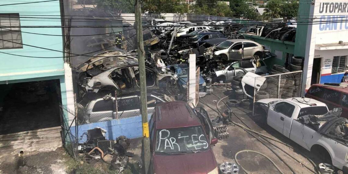 incendio negocio autopartes Reynosa