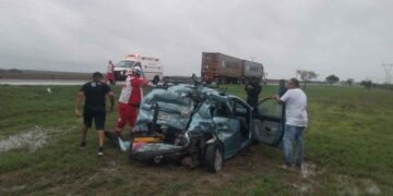 Guardia Estatal atiende accidente en el libramiento Villa Manuel-González con al menos 4 heridos