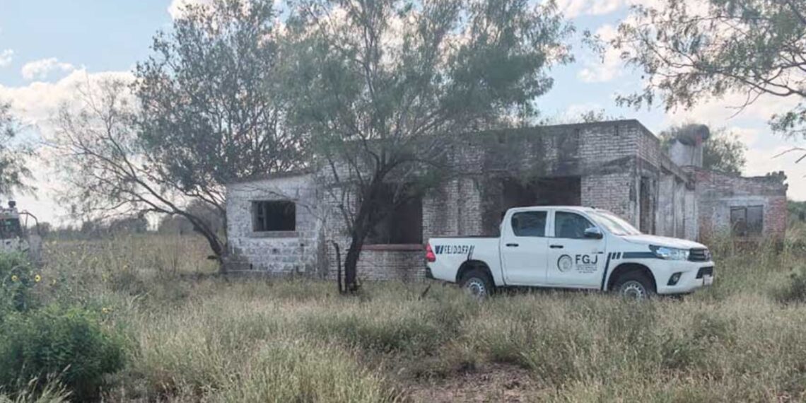 Hallan restos calcinados en finca abandonada entre Reynosa y Díaz Ordaz