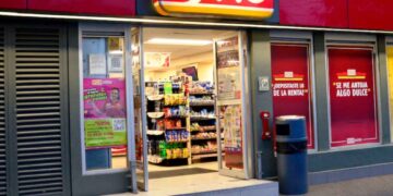 Hombre asalta OXXO Matamoros