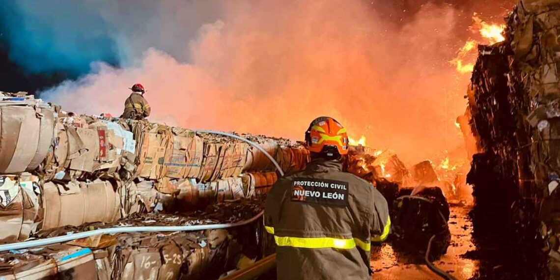 Incendio cartonera Guadalupe