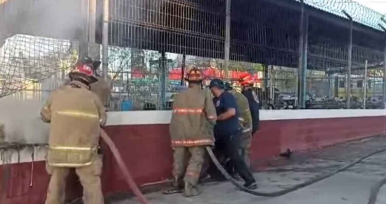 Incendio motocicletas Guadalupe