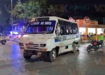 Accidente en moto deja jovencitos heridos en Altamira