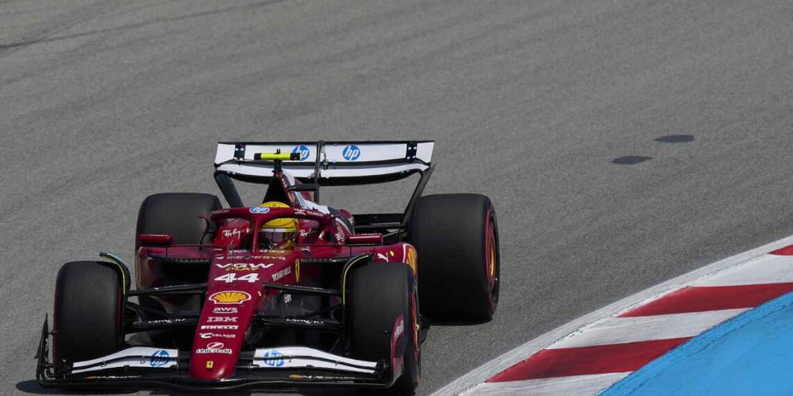 Lewis Hamilton pide cambios en Ferrari para aspirar al éxito