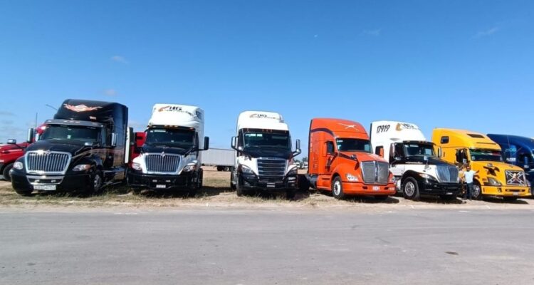 Licenciatura en autotransporte Nuevo Laredo