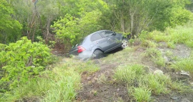 fuera de la carretera Llera