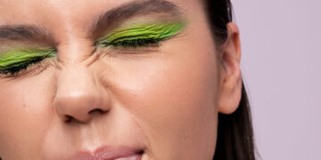 Productos virales: por qué cada vez más jóvenes apuestan al maquillaje resistente