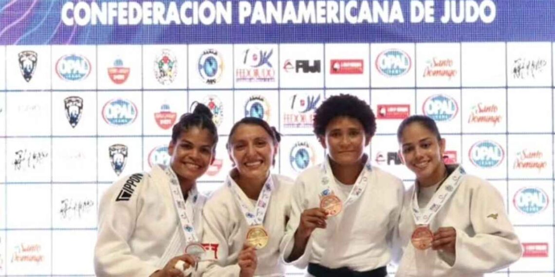 México brilla en judo panamericano con ocho medallas en Dominicana