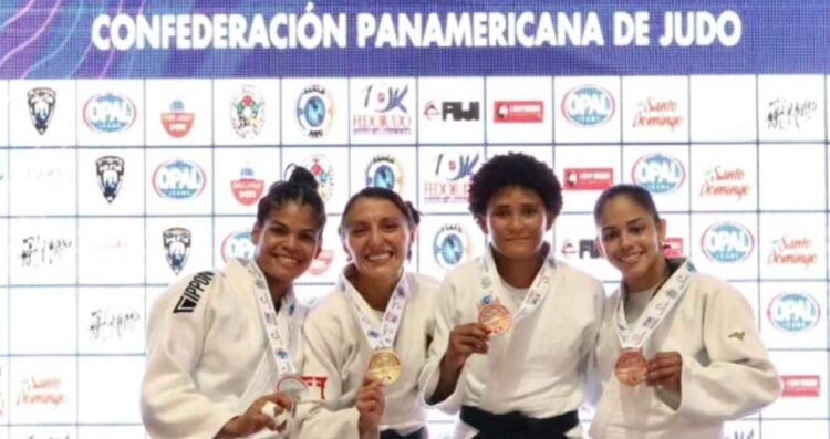 México brilla en judo panamericano con ocho medallas en Dominicana
