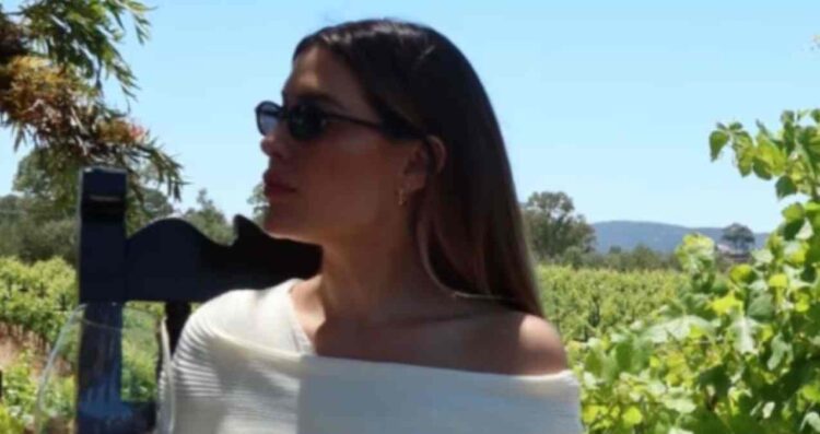 Michelle Salas celebra su cumpleaños 36 entre viñedos, familia y buena comida