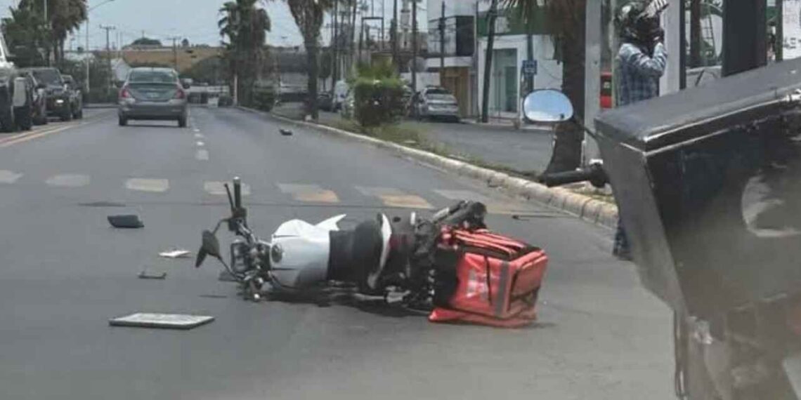 Motociclista de Rappi resulta lesionado tras choque en bulevar de Reynosa, Tamaulipas