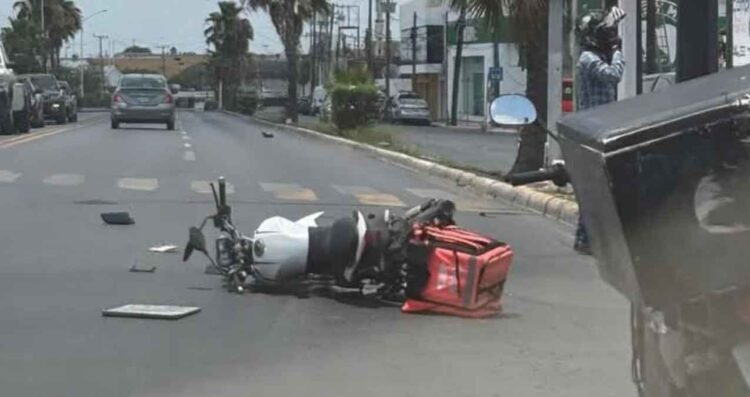 Motociclista de Rappi resulta lesionado tras choque en bulevar de Reynosa, Tamaulipas