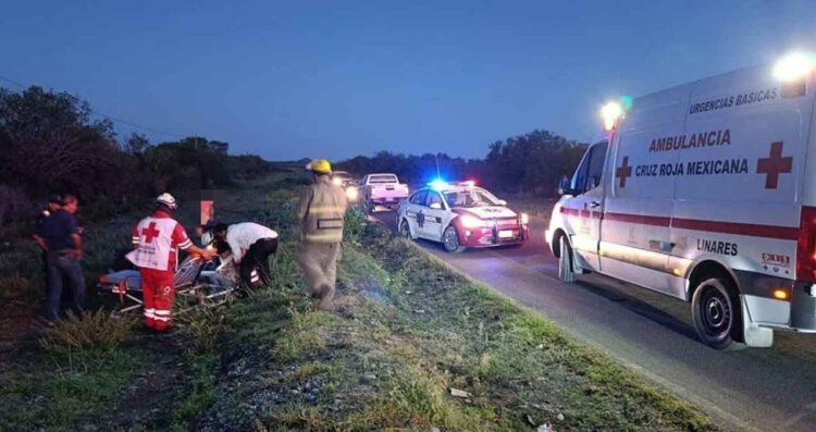 Motociclista resulta lesionado Linares