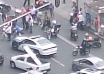 Muere hombre en la vía pública de la CDMX; autoridades investigan posible paro cardiorrespiratorio