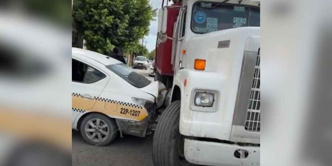 camión de volteo taxi Matamoros