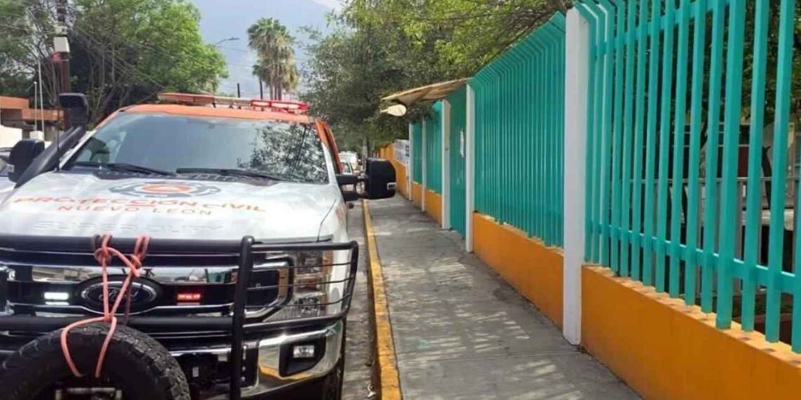 Niña sufre semiamputación de un dedo en una escuela de San Pedro, Nuevo León