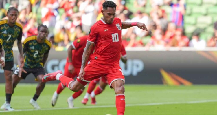 Panamá elimina a Jamaica con triplete de Ismael Díaz en la Copa Oro 2025