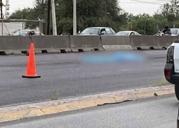 Peatón muere al ser atropellado en la Carretera a Nuevo Laredo