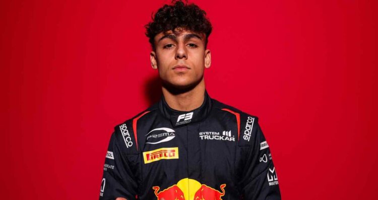 Red Bull prepara a Arvid Lindblad ante posible sanción a Max Verstappen