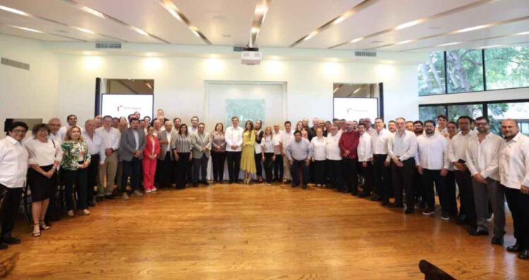 Reitera Américo su respeto a la libertad de expresión y pide a medios rescatar la verdad en Tamaulipas