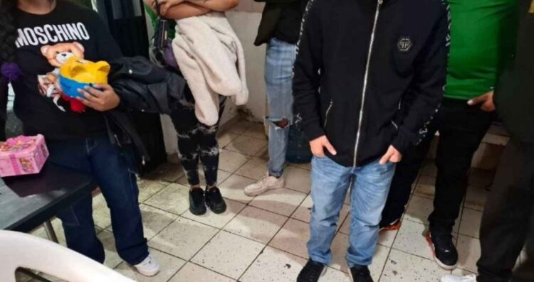 Rescatan a 18 personas víctimas de trata en Tonalá; detienen a ciudadano colombiano