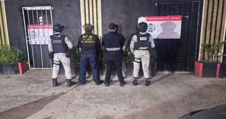 Rescatan a 33 mujeres en bares de Quintana Roo por posible trata