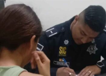 Rescatan a dos hermanitas solas en su domicilio en Escobedo, Nuevo León