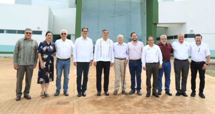 Supervisa Américo Villarreal avances del nuevo Hospital General de Ciudad Madero