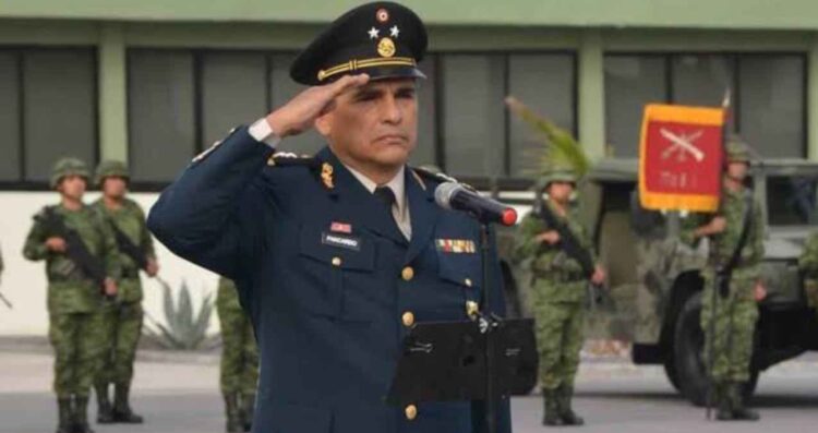 Sustituye el general Carlos Arturo Pancardo Escudero al general Sergio Chávez en Seguridad Pública