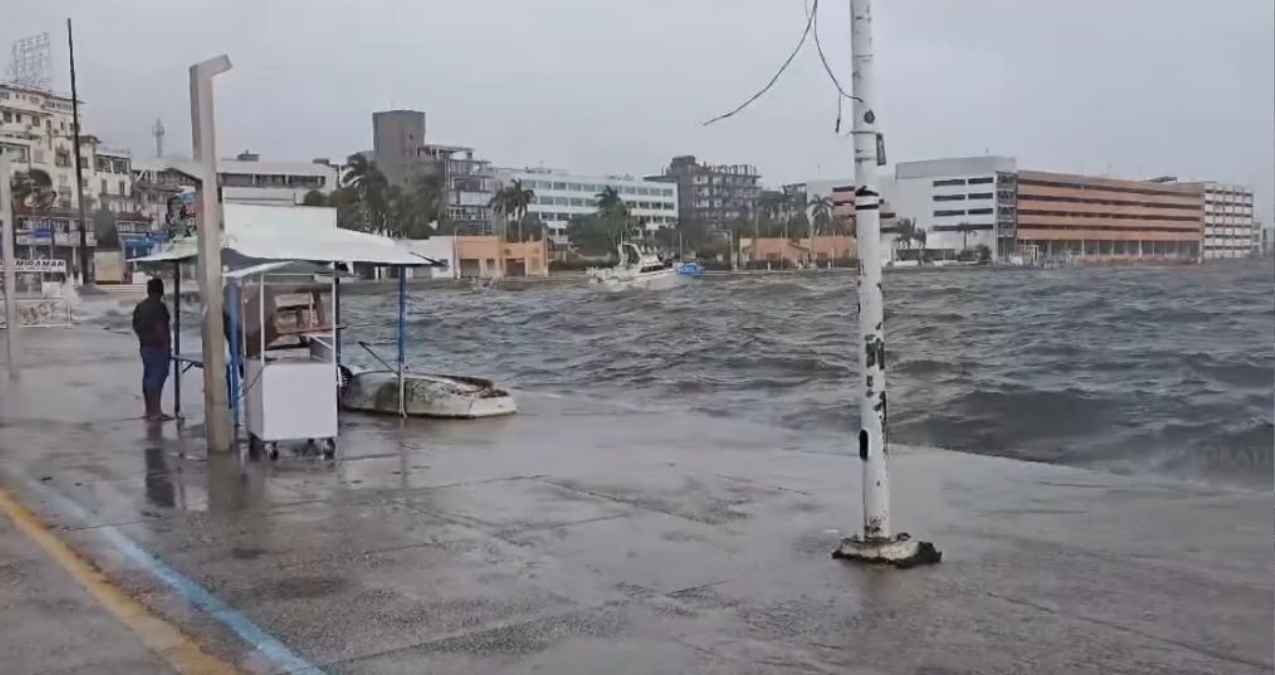 Tormenta Dalila deja lluvias y cierre de escuelas en Acapulco