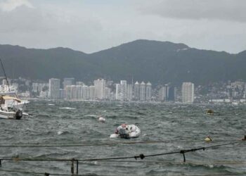 Tormenta Dalila deja lluvias y cierre de escuelas en Acapulco