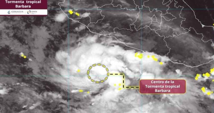 Tormenta tropical 'Bárbara' amenaza con convertirse en huracán este lunes