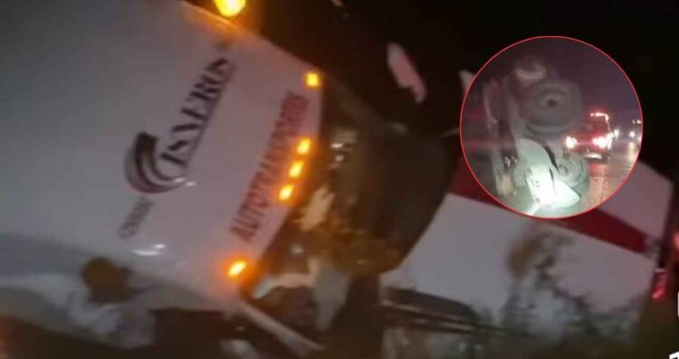 tráiler volcado Carretera Nacional