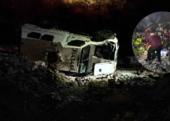 Unidad de la Guardia Nacional vuelca en Iturbide, Nuevo León; reportan 5 elementos heridos
