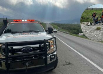 Volcadura en la Carretera Libre a Saltillo deja un muerto y un lesionado