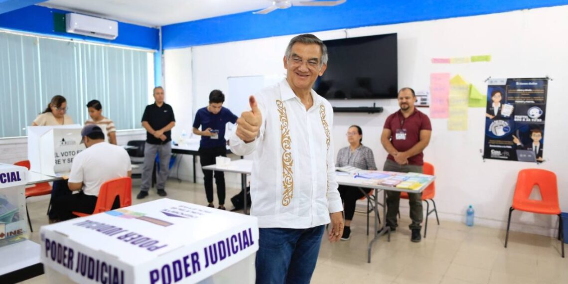 Américo Villarreal en elección judicial