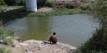 bañarse en río Bravo en Matamoros
