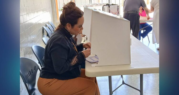 Carmen Canturosas en elección judicial