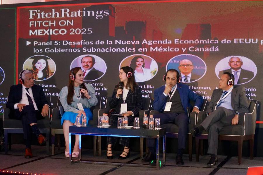 Carmen Canturosas en Fitch on Mexico