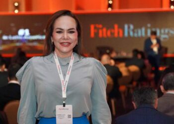 Carmen Canturosas en Fitch on Mexico