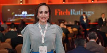 Carmen Canturosas en Fitch on Mexico