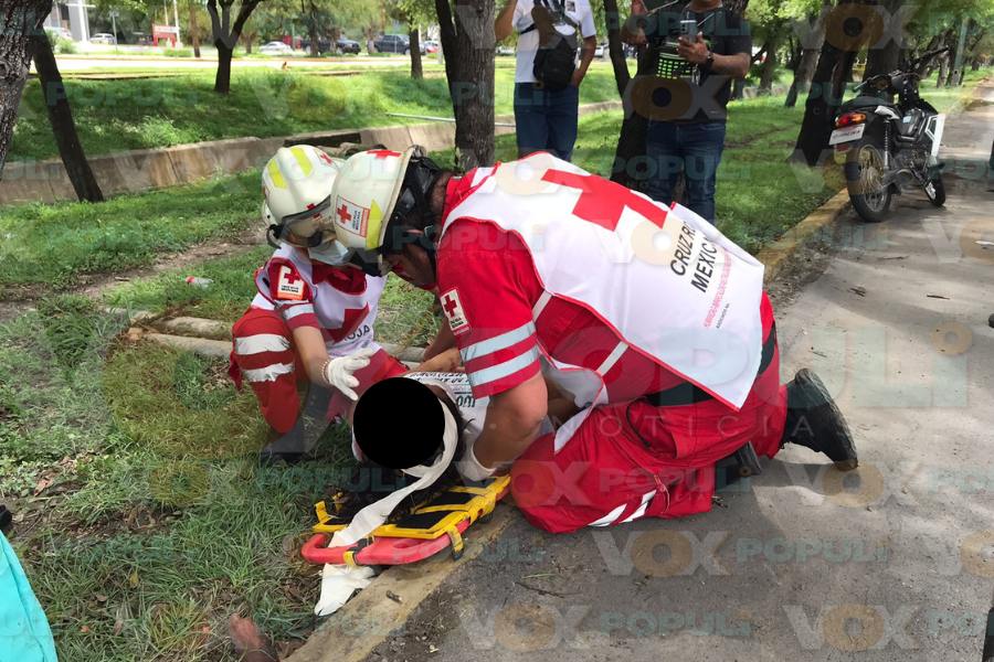 choque de motociclista en Victoria hoy